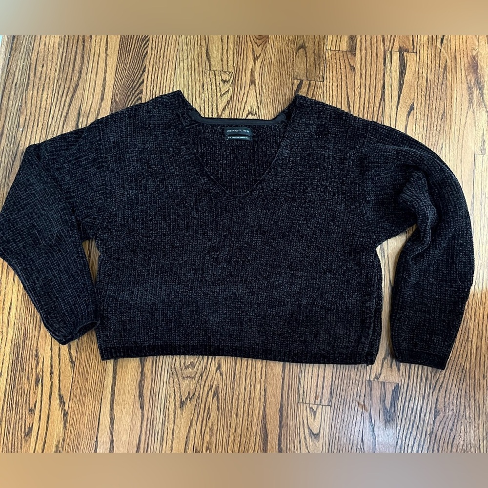 Urban Outfitters Black Chenille Sweater size small